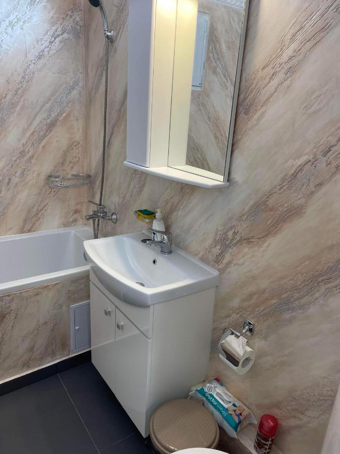 Eric Apartment Buzău Zewnętrze zdjęcie